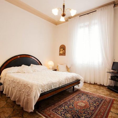 Room Cavour, Nearby Cinqueterre La Spezia Zewnętrze zdjęcie